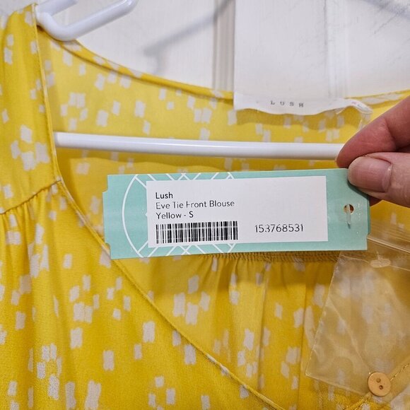 NWT Stitch Fix Lush Eve Tie Front Blouse - Picture 3 of 6